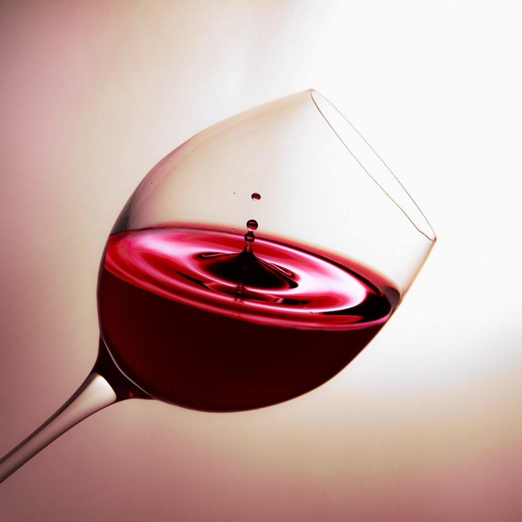 glass wine drops red wine drink 3077869